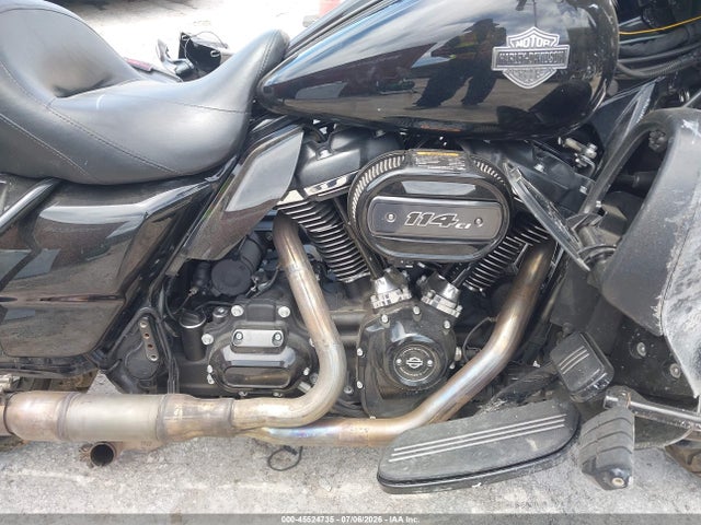 Harley-Davidson FLHXS 2021 1HD1KRP18MB638023 Image 8