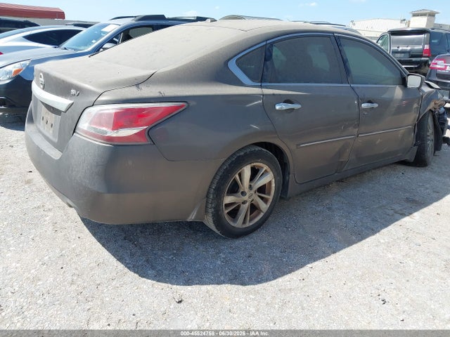 45524758 :رقم المزاد ، 1N4AL3AP1FC134621 vin ، 2015 Nissan Altima 2.5 Sv مزاد بيع