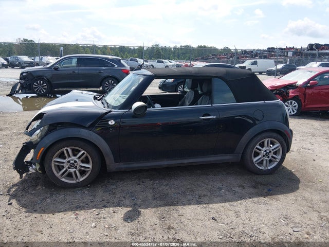 45524767 :رقم المزاد ، WMWZN3C5XET266386 vin ، 2014 Mini Convertible Cooper مزاد بيع