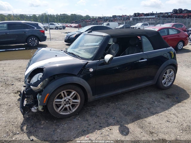45524767 :رقم المزاد ، WMWZN3C5XET266386 vin ، 2014 Mini Convertible Cooper مزاد بيع