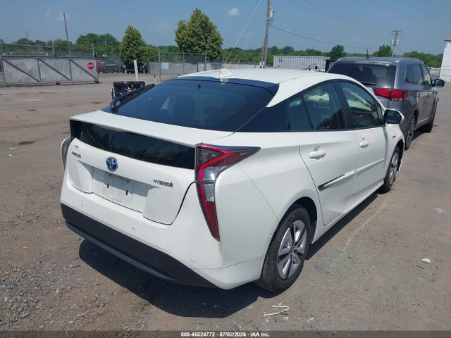 2018 Toyota Prius Three მანქანა იყიდება აუქციონზე, vin: JTDKARFU4J3057502, აუქციონის ნომერი: 45524772