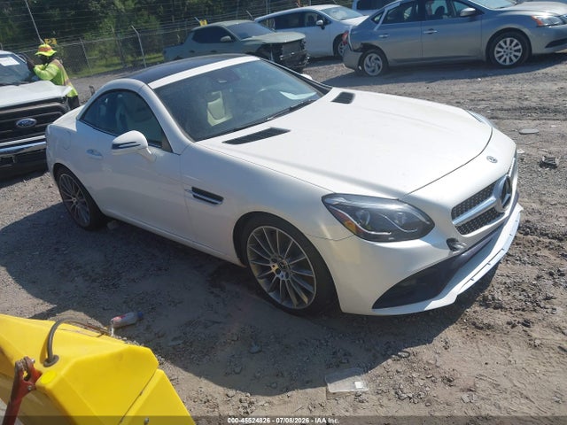 Продаж на аукціоні авто 2019 Mercedes-benz Slc 300, vin: WDDPK3JA4KF161068, номер лоту: 45524826