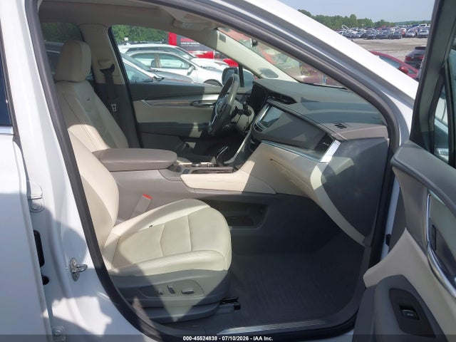 Продаж на аукціоні авто 2022 Cadillac Xt5 Fwd Premium Luxury, vin: 1GYKNCRSXNZ109207, номер лоту: 45524838