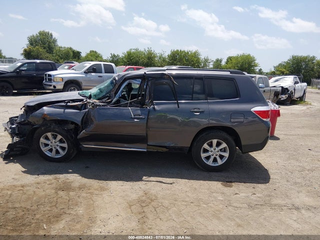 45524843 :رقم المزاد ، 5TDBK3EH1BS079648 vin ، 2011 Toyota Highlander Se V6 مزاد بيع
