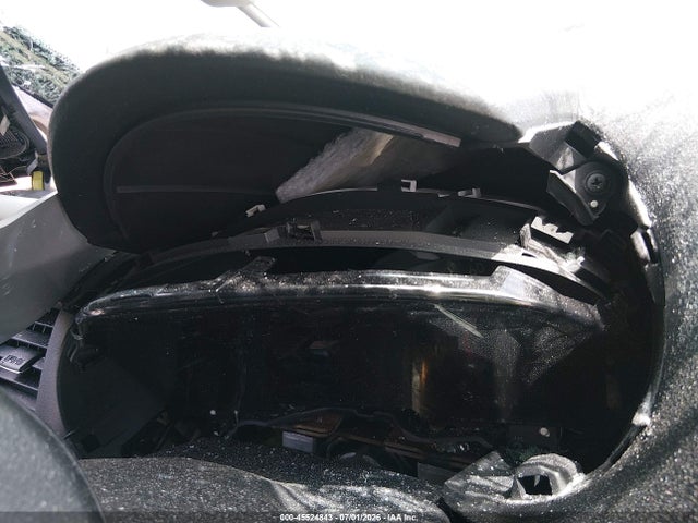 45524843 :رقم المزاد ، 5TDBK3EH1BS079648 vin ، 2011 Toyota Highlander Se V6 مزاد بيع