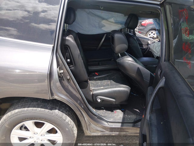 45524843 :رقم المزاد ، 5TDBK3EH1BS079648 vin ، 2011 Toyota Highlander Se V6 مزاد بيع