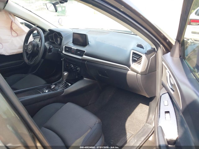 45524860 :رقم المزاد ، 3MZBN1U74HM155907 vin ، 2017 Mazda Mazda3 Sport مزاد بيع