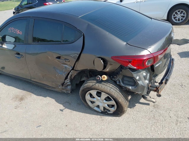 45524860 :رقم المزاد ، 3MZBN1U74HM155907 vin ، 2017 Mazda Mazda3 Sport مزاد بيع