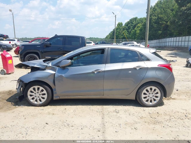 Продаж на аукціоні авто 2016 Hyundai Elantra Gt, vin: KMHD35LH9GU301596, номер лоту: 45524946