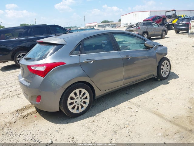 Продаж на аукціоні авто 2016 Hyundai Elantra Gt, vin: KMHD35LH9GU301596, номер лоту: 45524946