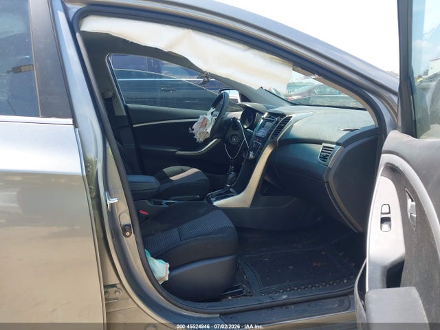 Продаж на аукціоні авто 2016 Hyundai Elantra Gt, vin: KMHD35LH9GU301596, номер лоту: 45524946