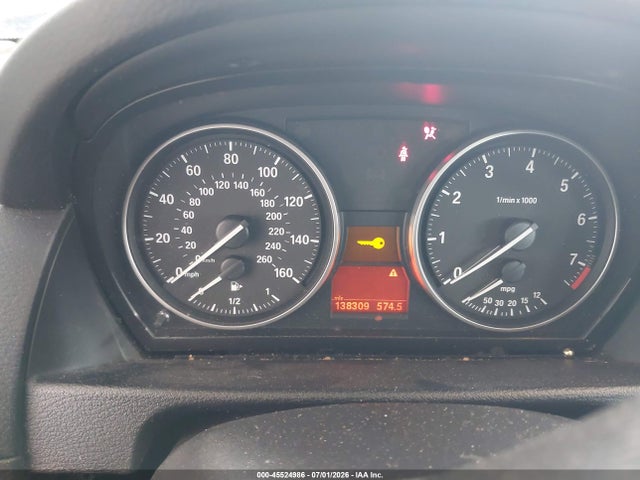 2014 Bmw X1 Xdrive28i მანქანა იყიდება აუქციონზე, vin: WBAVL1C51EVR93512, აუქციონის ნომერი: 45524986
