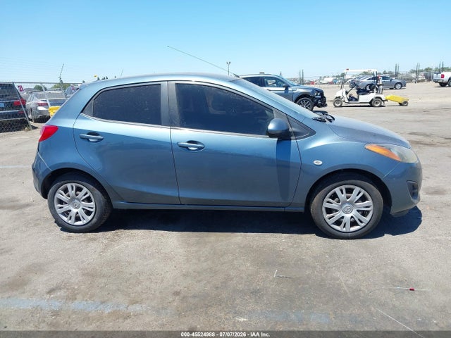 Mazda Mazda2 Sport 2014 JM1DE1KZXE0182897 Image 13