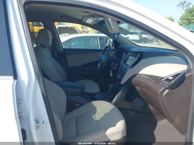 2017 Hyundai Santa Fe Sport 2.4l მანქანა იყიდება აუქციონზე, vin: 5XYZU3LB8HG400081, აუქციონის ნომერი: 45524991