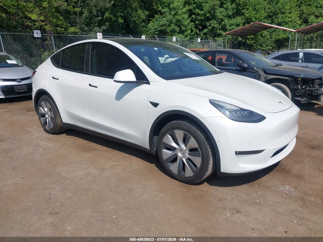 Tesla Model Y Long Range Dual Motor All-wheel Drive 2021 5YJYGAEE3MF265561 main image