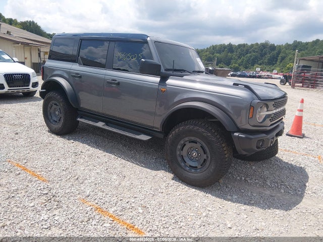 Auction sale of the 2025 Ford Bronco Badlands, vin: 1FMEE9BP7SLB41697, lot number: 45525025