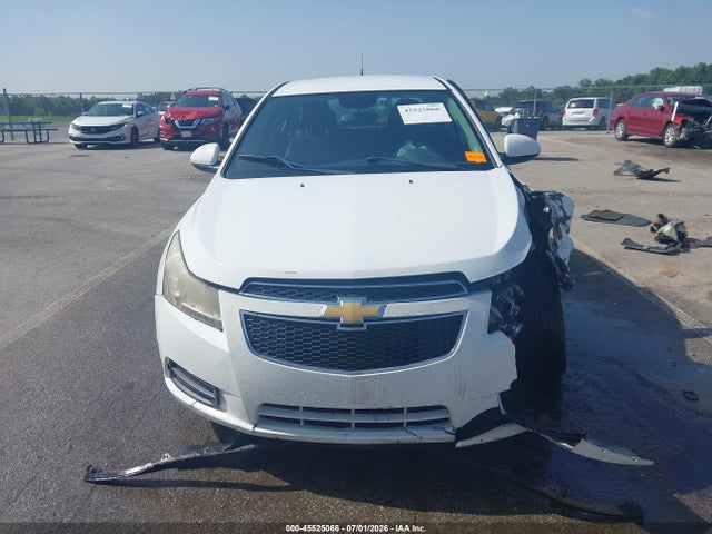 1G1PC5SB2E7118320 Chevrolet Cruze 1lt Auto