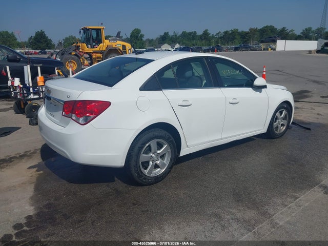 1G1PC5SB2E7118320 Chevrolet Cruze 1lt Auto