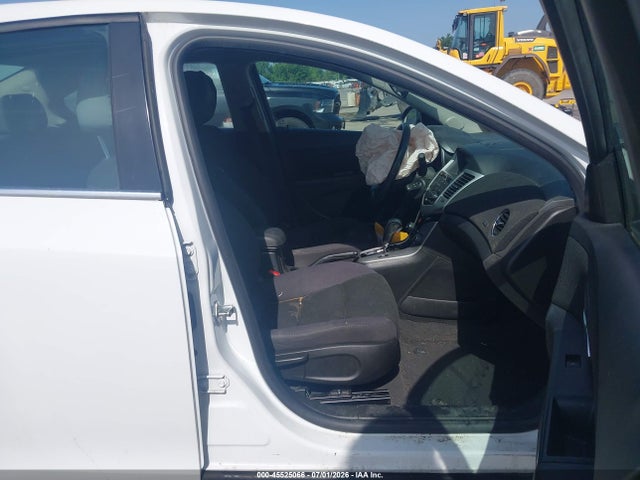 1G1PC5SB2E7118320 Chevrolet Cruze 1lt Auto