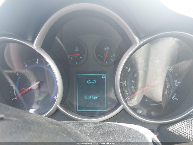 1G1PC5SB2E7118320 Chevrolet Cruze 1lt Auto