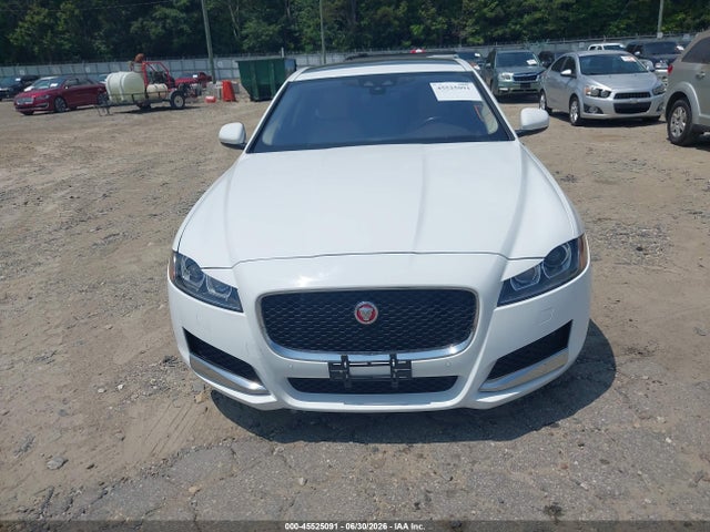 45525091 :رقم المزاد ، SAJBK4BVXHCY44125 vin ، 2017 Jaguar Xf 35t Prestige مزاد بيع