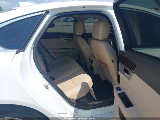 Aukcja sprzedaży 2017 Jaguar Xf 35t Prestige, vin: SAJBK4BVXHCY44125, numer aukcji: 45525091