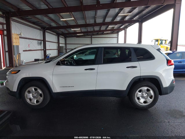 Продажа на аукционе авто 2016 Jeep Cherokee Sport, vin: 1C4PJMAB3GW313974, номер лота: 45525095