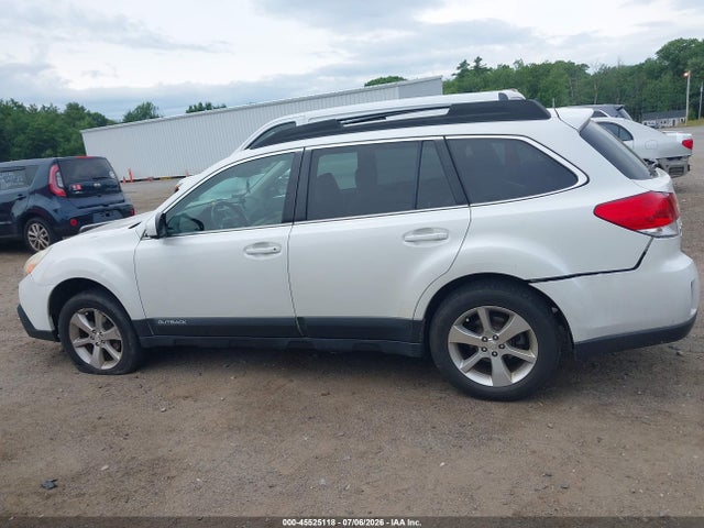 Subaru Outback 2.5i Limited 2014 4S4BRBKC9E3320906 Image 15