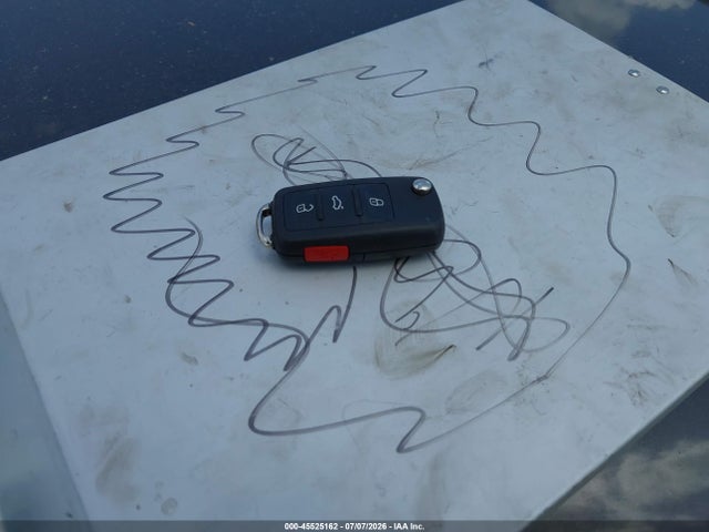 45525162 :رقم المزاد ، WVWFW8AH2EV002032 vin ، 2014 Volkswagen Eos Executive مزاد بيع