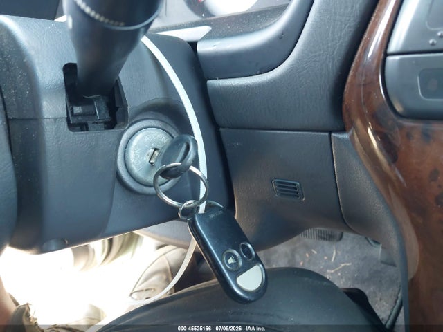1998 Nissan Pathfinder Le/se/xe მანქანა იყიდება აუქციონზე, vin: JN8AR05Y6WW253469, აუქციონის ნომერი: 45525166