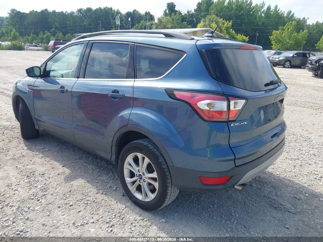 45525173 :رقم المزاد ، 1FMCU0GD6JUC68261 vin ، 2018 Ford Escape Se مزاد بيع