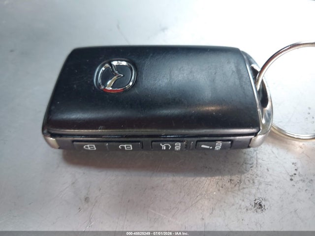 Продаж на аукціоні авто 2025 Mazda Cx-50 Hybrid Premium Package, vin: 7MMVAADW2SN132819, номер лоту: 45525249