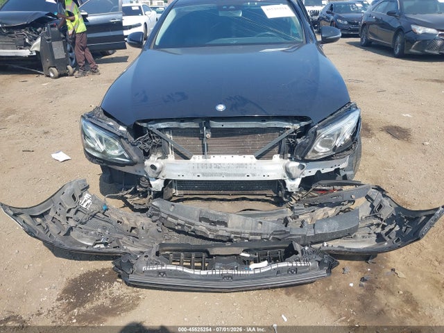 Продажа на аукционе авто 2017 Mercedes-benz E 300, vin: WDDZF4JB1HA127753, номер лота: 45525254