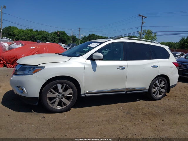 Продажа на аукционе авто 2016 Nissan Pathfinder Platinum, vin: 5N1AR2MM6GC618401, номер лота: 45525270