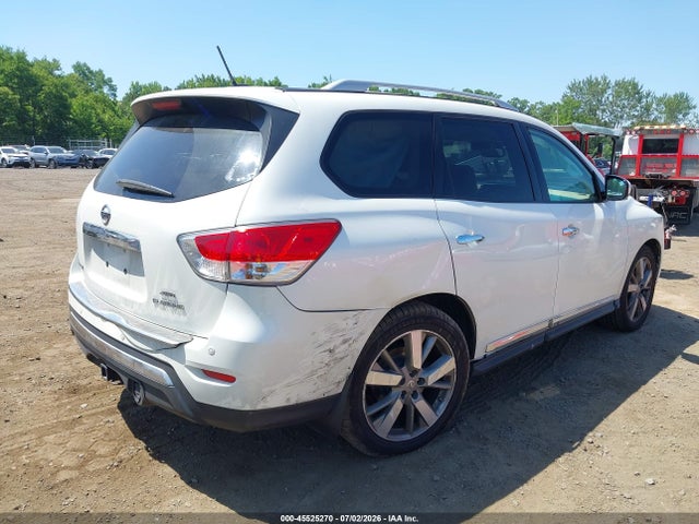 Продажа на аукционе авто 2016 Nissan Pathfinder Platinum, vin: 5N1AR2MM6GC618401, номер лота: 45525270