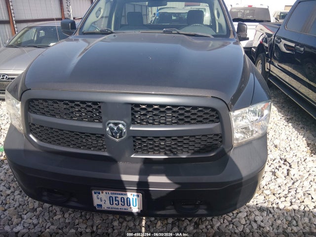 3C6JR7DG9HG675399 RAM 1500 Tradesman 4x4 8&#039; Box