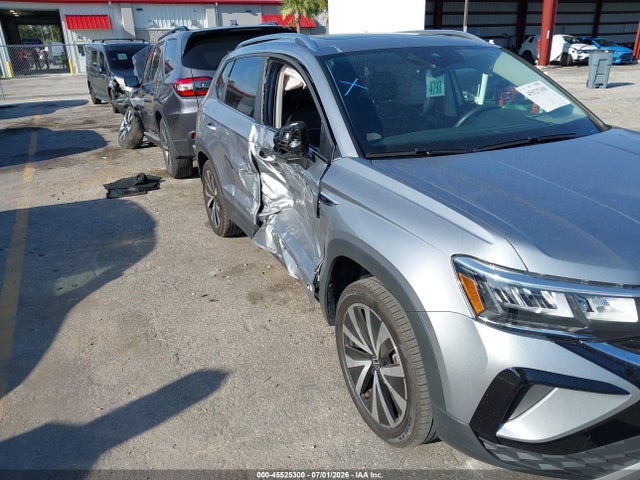 45525300 :رقم المزاد ، 3VVEX7B20RM057139 vin ، 2024 Volkswagen Taos 1.5t Se مزاد بيع