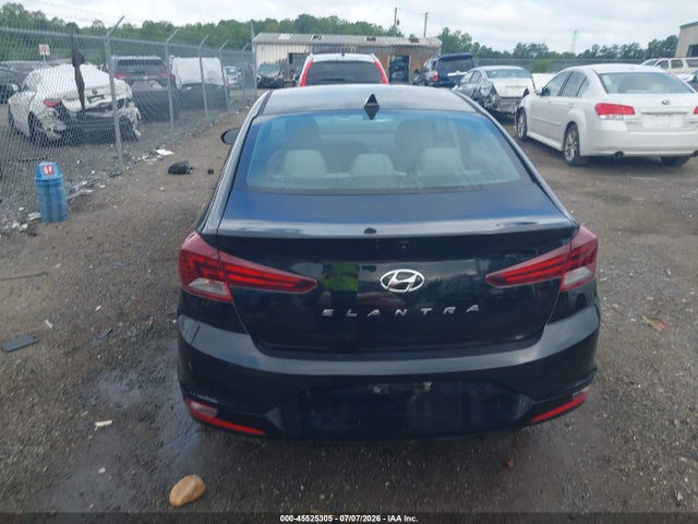 Hyundai ELANTRA SEL 2019 5NPD84LF7KH439221 Image 16
