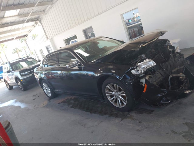 Aukcja sprzedaży 2018 Chrysler 300 Touring L, vin: 2C3CCAAG7JH326093, numer aukcji: 45525308