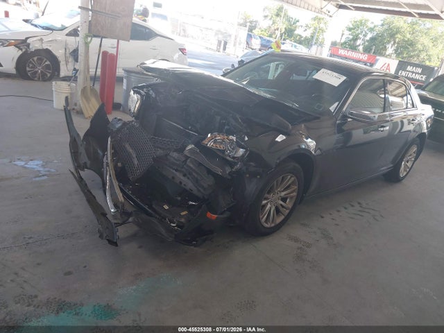 Aukcja sprzedaży 2018 Chrysler 300 Touring L, vin: 2C3CCAAG7JH326093, numer aukcji: 45525308