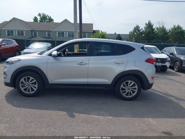 Hyundai TUCSON SE 2018 KM8J23A44JU655785 Image 14