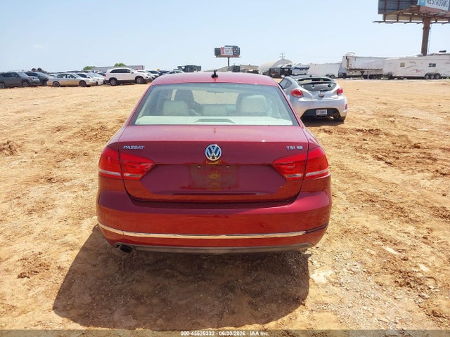 2015 Volkswagen Passat 1.8t Se მანქანა იყიდება აუქციონზე, vin: 1VWBS7A3XFC009782, აუქციონის ნომერი: 45525332