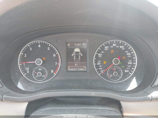 2015 Volkswagen Passat 1.8t Se მანქანა იყიდება აუქციონზე, vin: 1VWBS7A3XFC009782, აუქციონის ნომერი: 45525332