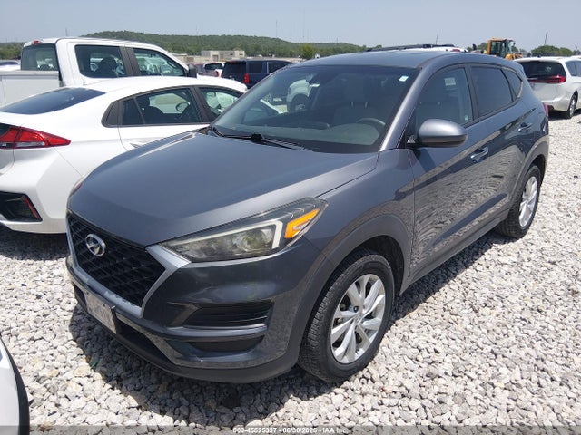 Hyundai TUCSON SE 2019 KM8J2CA47KU987382 Image 2
