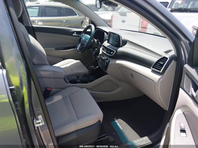 Hyundai TUCSON SE 2019 KM8J2CA47KU987382 Image 5