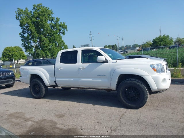 2009 Toyota Tacoma V6 მანქანა იყიდება აუქციონზე, vin: 5TEMU52N39Z647677, აუქციონის ნომერი: 45525351