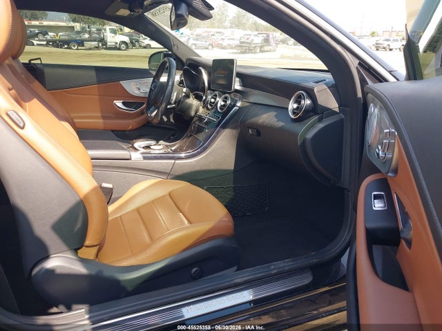 Продаж на аукціоні авто 2017 Mercedes-benz C 300 4matic, vin: WDDWJ4KB6HF401645, номер лоту: 45525358
