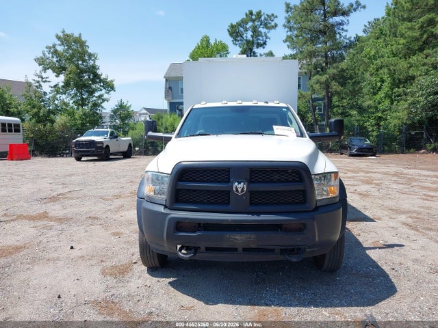 45525360 :رقم المزاد ، 3C7WRMAL0GG292158 vin ، 2016 Ram 5500 Chassis Tradesman/slt مزاد بيع