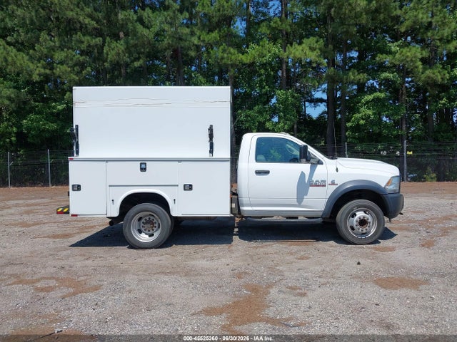 45525360 :رقم المزاد ، 3C7WRMAL0GG292158 vin ، 2016 Ram 5500 Chassis Tradesman/slt مزاد بيع
