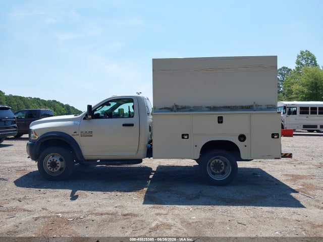 45525360 :رقم المزاد ، 3C7WRMAL0GG292158 vin ، 2016 Ram 5500 Chassis Tradesman/slt مزاد بيع